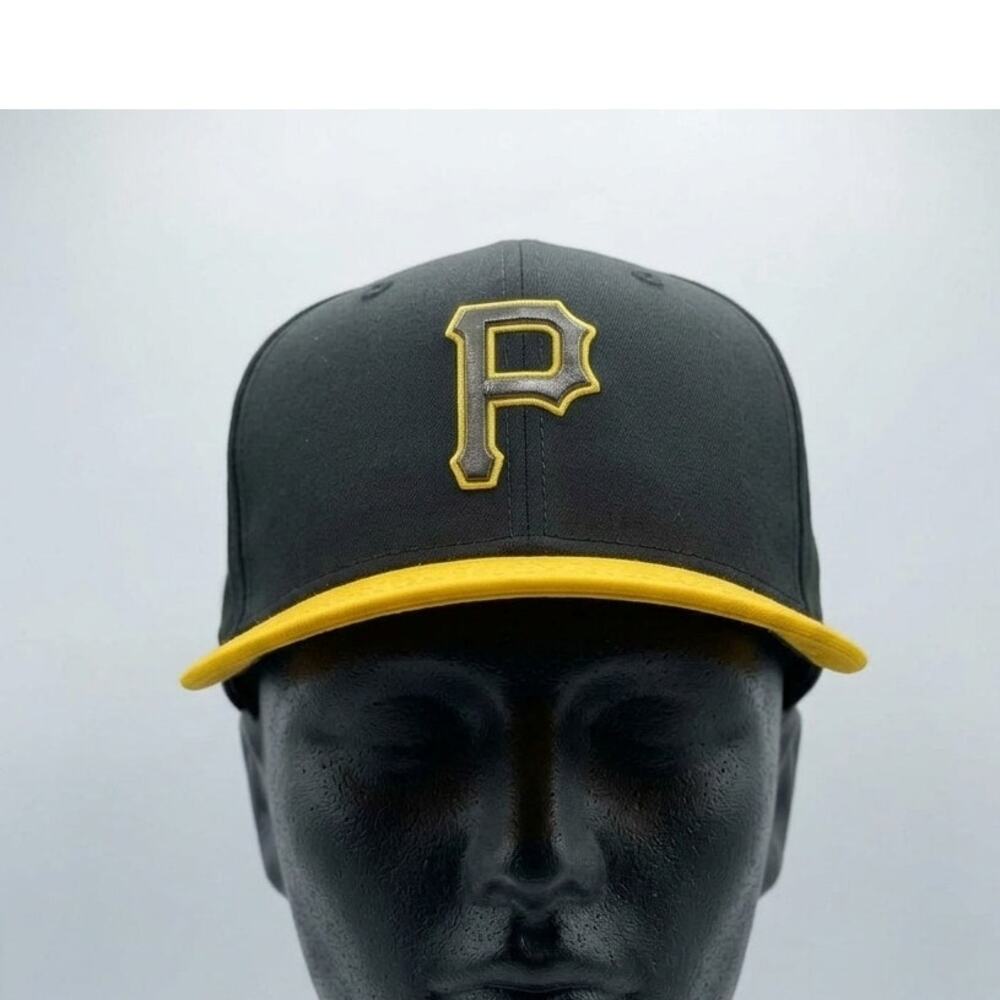New Era 9FIFTY Pittsburgh Pirates Snapback Hat Black Yellow MLB Cap Side Patch